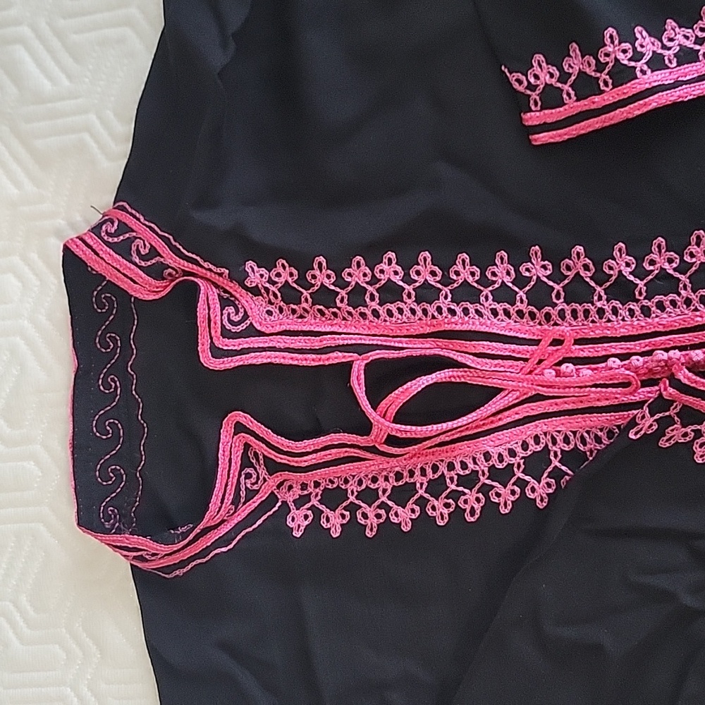 NWOT Kurti